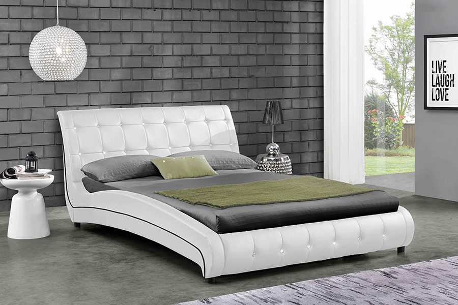 1144 Struktur kayu padu Hiasan berlian Katil upholsteri
