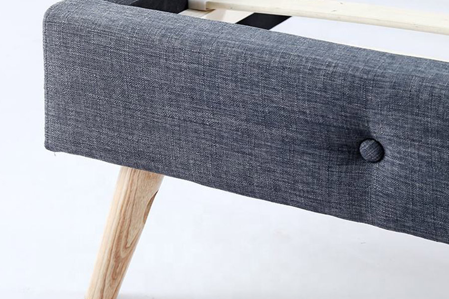 1368 Katil Upholsteri Rekaan Scandinavia Bergaya