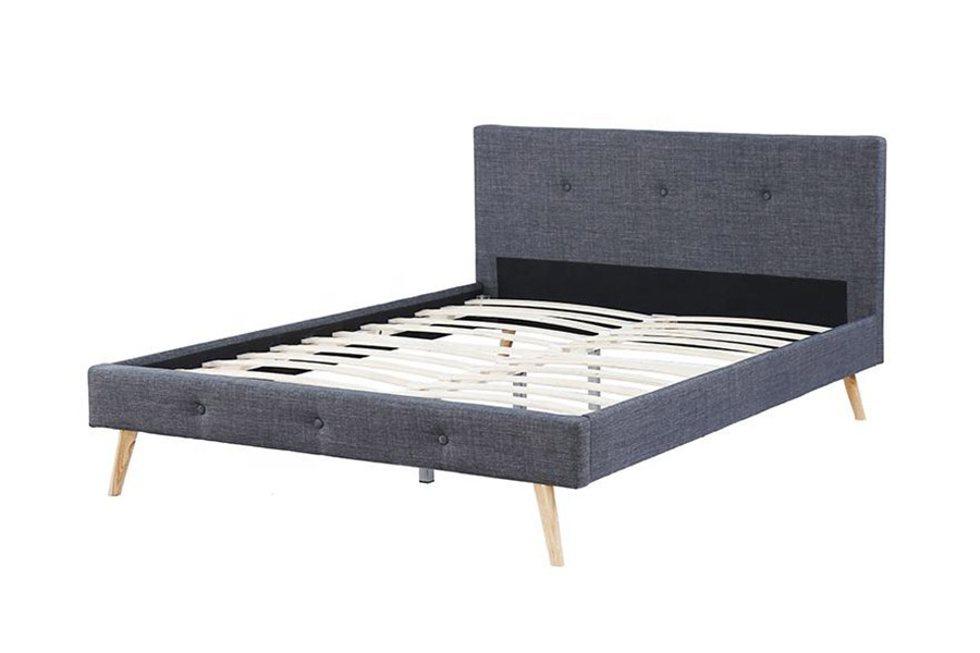 1368 Katil Upholsteri Rekaan Scandinavia Bergaya