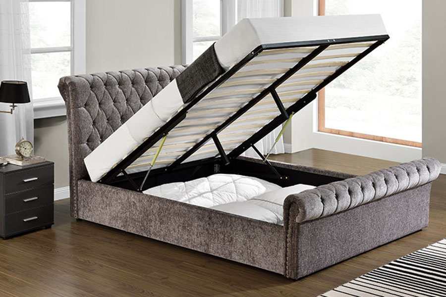 Katil Penyimpanan Kristal Uthmaniyyah 1153G Chesterfield Hancur